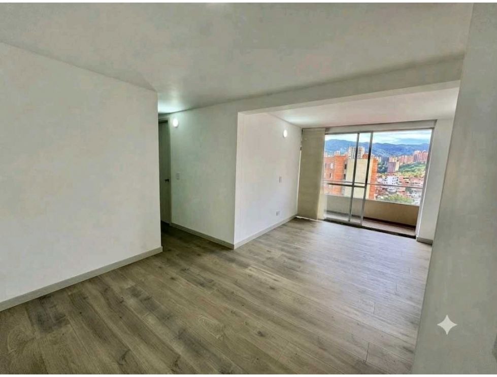 Apartamento en Venta Loma de Los Bernal